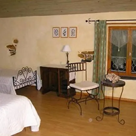 ベッド・アンド・ブレックファスト En Azemar *